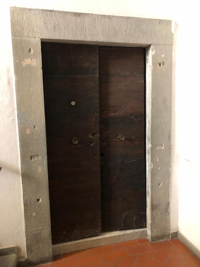 Renovated Apartment With 3 Bedrooms In An Historic Palazzo Between Port And Old Town Livorno Ngoại thất bức ảnh