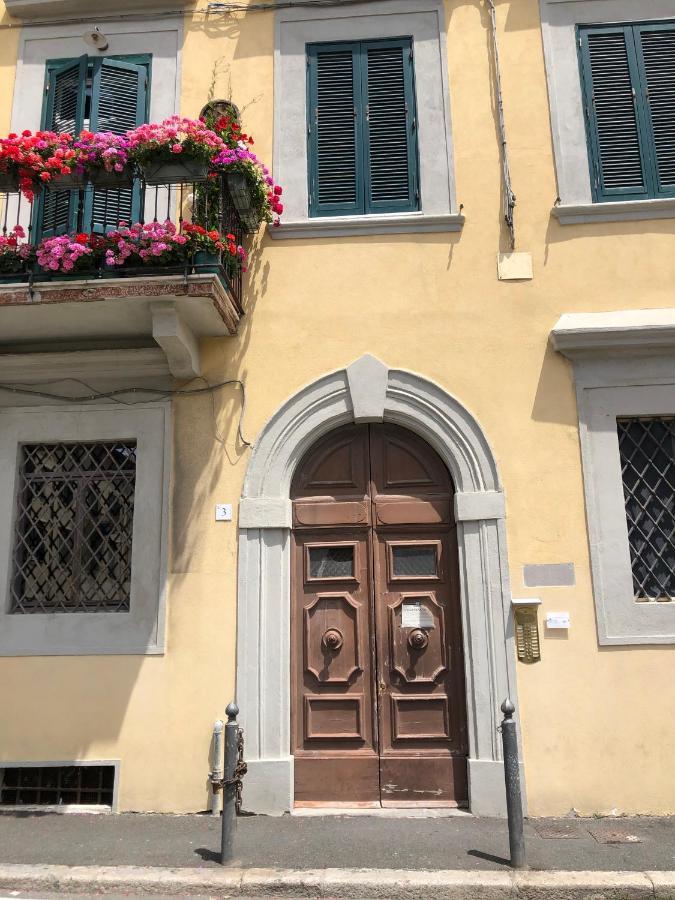 Renovated Apartment With 3 Bedrooms In An Historic Palazzo Between Port And Old Town Livorno Ngoại thất bức ảnh