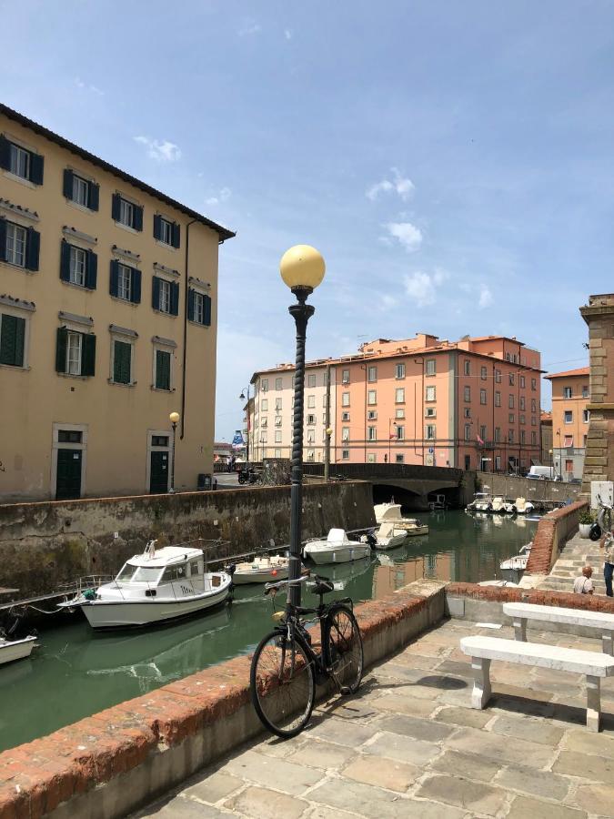 Renovated Apartment With 3 Bedrooms In An Historic Palazzo Between Port And Old Town Livorno Ngoại thất bức ảnh