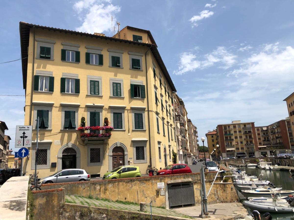 Renovated Apartment With 3 Bedrooms In An Historic Palazzo Between Port And Old Town Livorno Ngoại thất bức ảnh