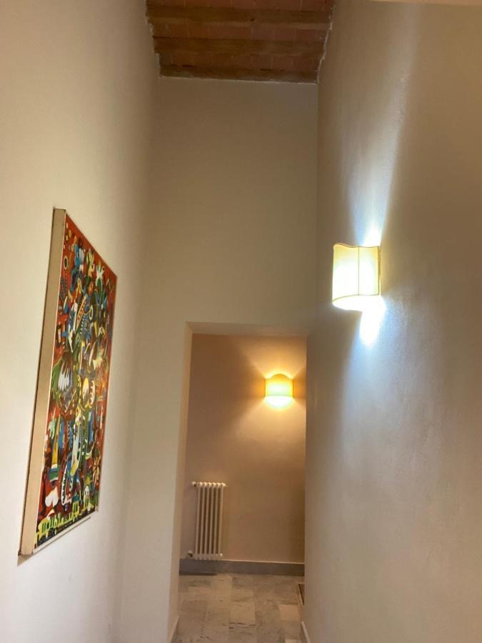 Renovated Apartment With 3 Bedrooms In An Historic Palazzo Between Port And Old Town Livorno Ngoại thất bức ảnh