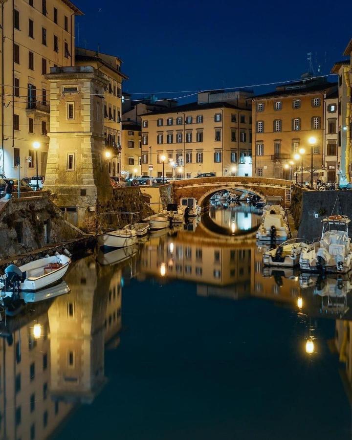 Renovated Apartment With 3 Bedrooms In An Historic Palazzo Between Port And Old Town Livorno Ngoại thất bức ảnh